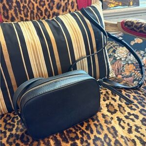 GAP Elegant Black Crossbody Bag